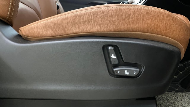 View MG Hector Plus Image 12 Used MG Hector Plus Image 12