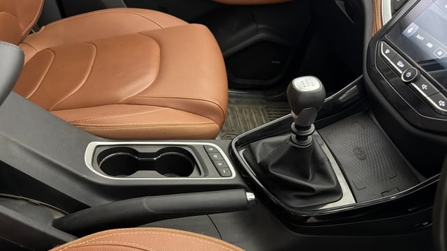 View MG Hector Plus Image 39 Used MG Hector Plus Image 39