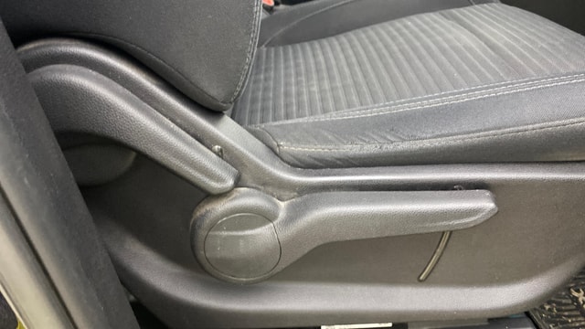 View Mahindra XUV700 Image 18 Used Mahindra XUV700 Image 18