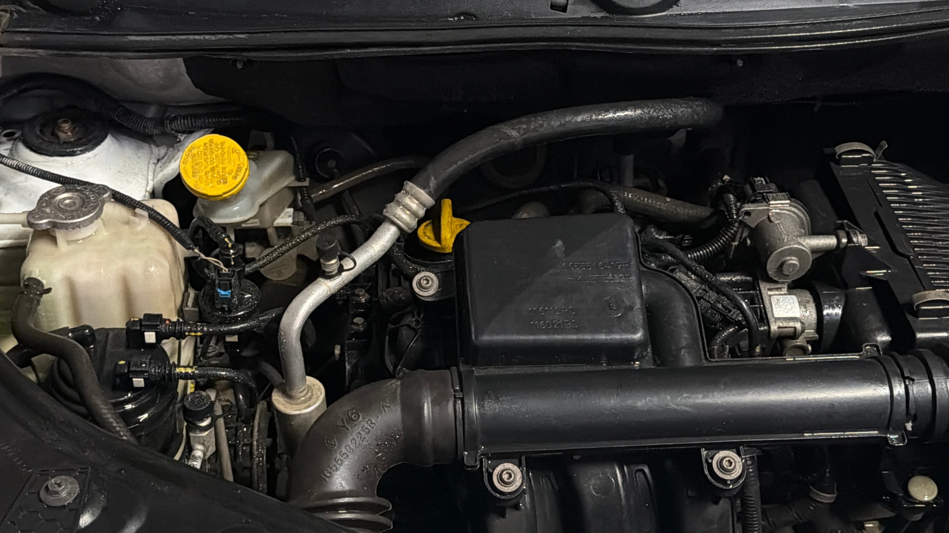 View 2022 Nissan Magnite XE Image 3 Used 2022 Nissan Magnite XE Image 3