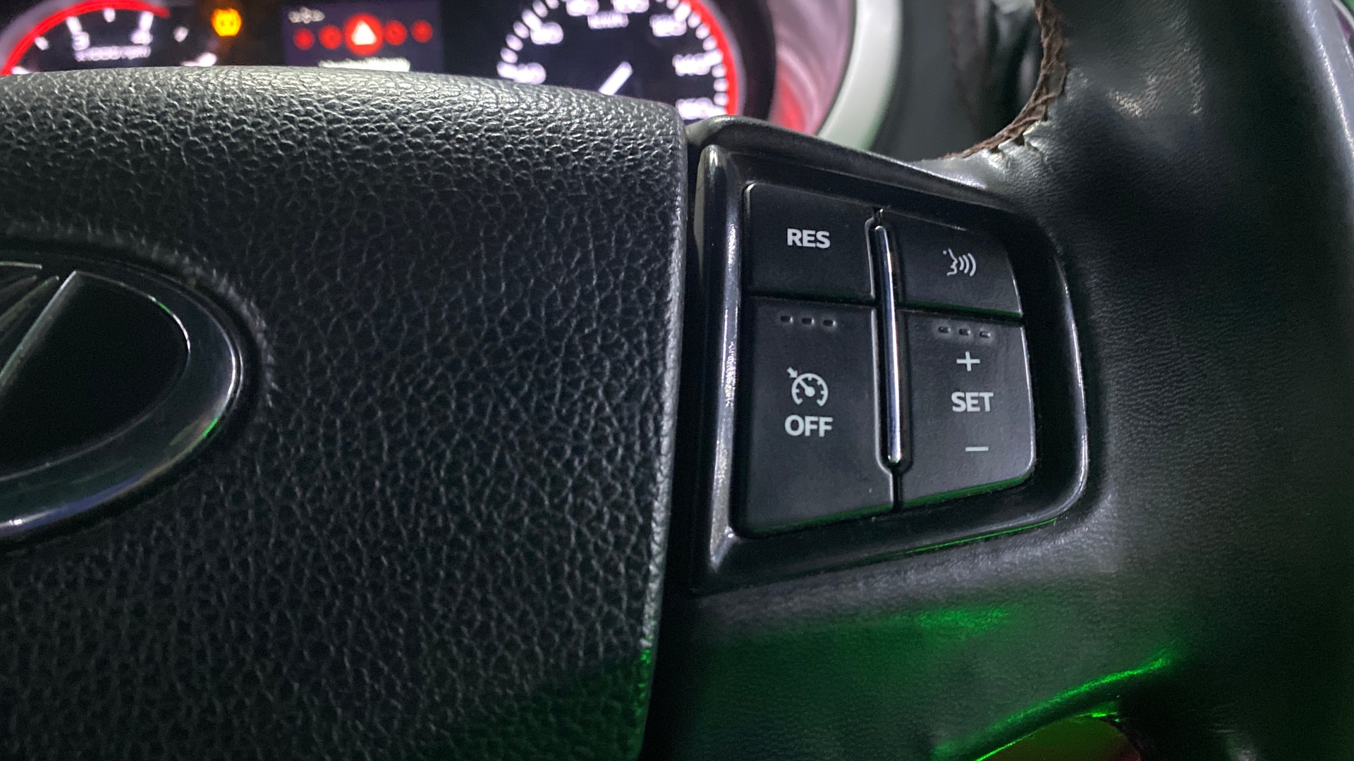 View 2022 Mahindra Thar AX Standard Manual Soft Top 6 Seater Image 3 Used 2022 Mahindra Thar AX Standard Manual Soft Top 6 Seater Image 3
