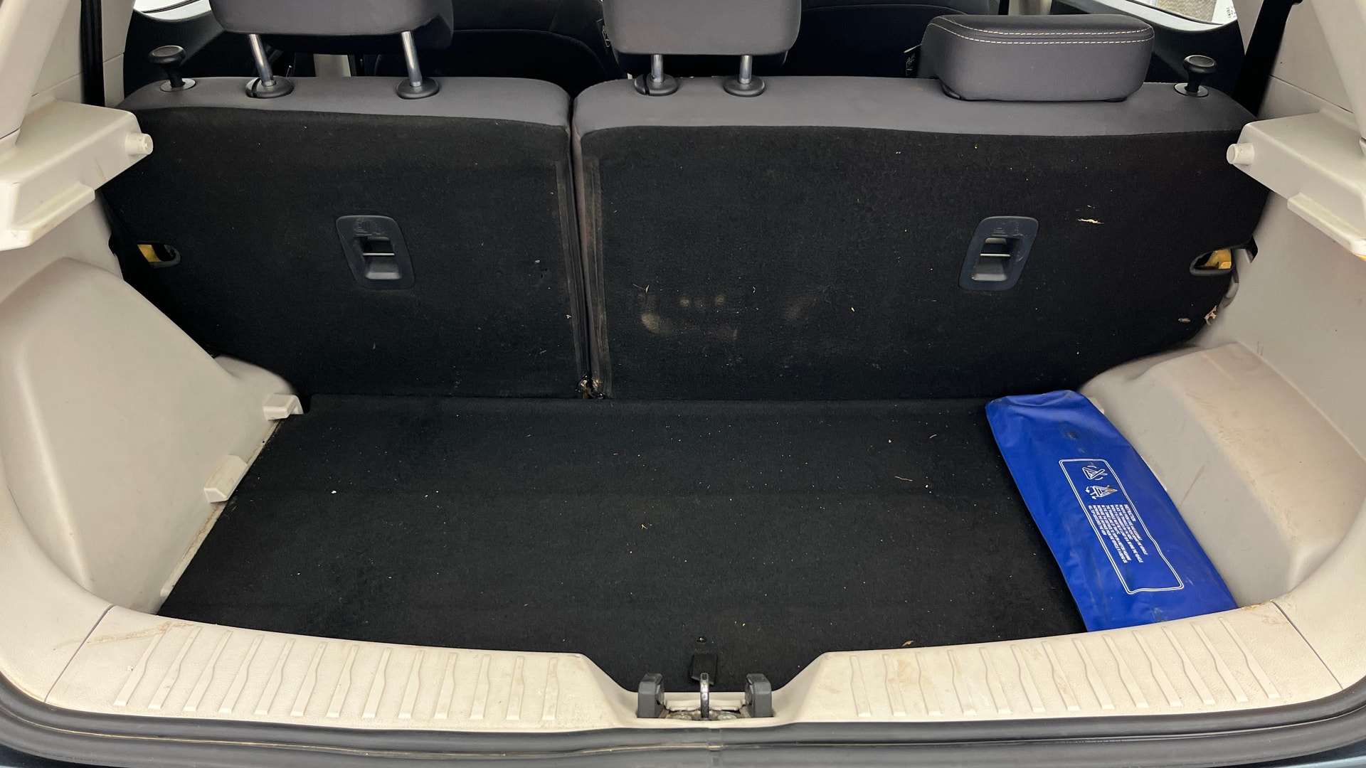 Used 2020 Mahindra XUV300 Used 2020 Mahindra XUV300
