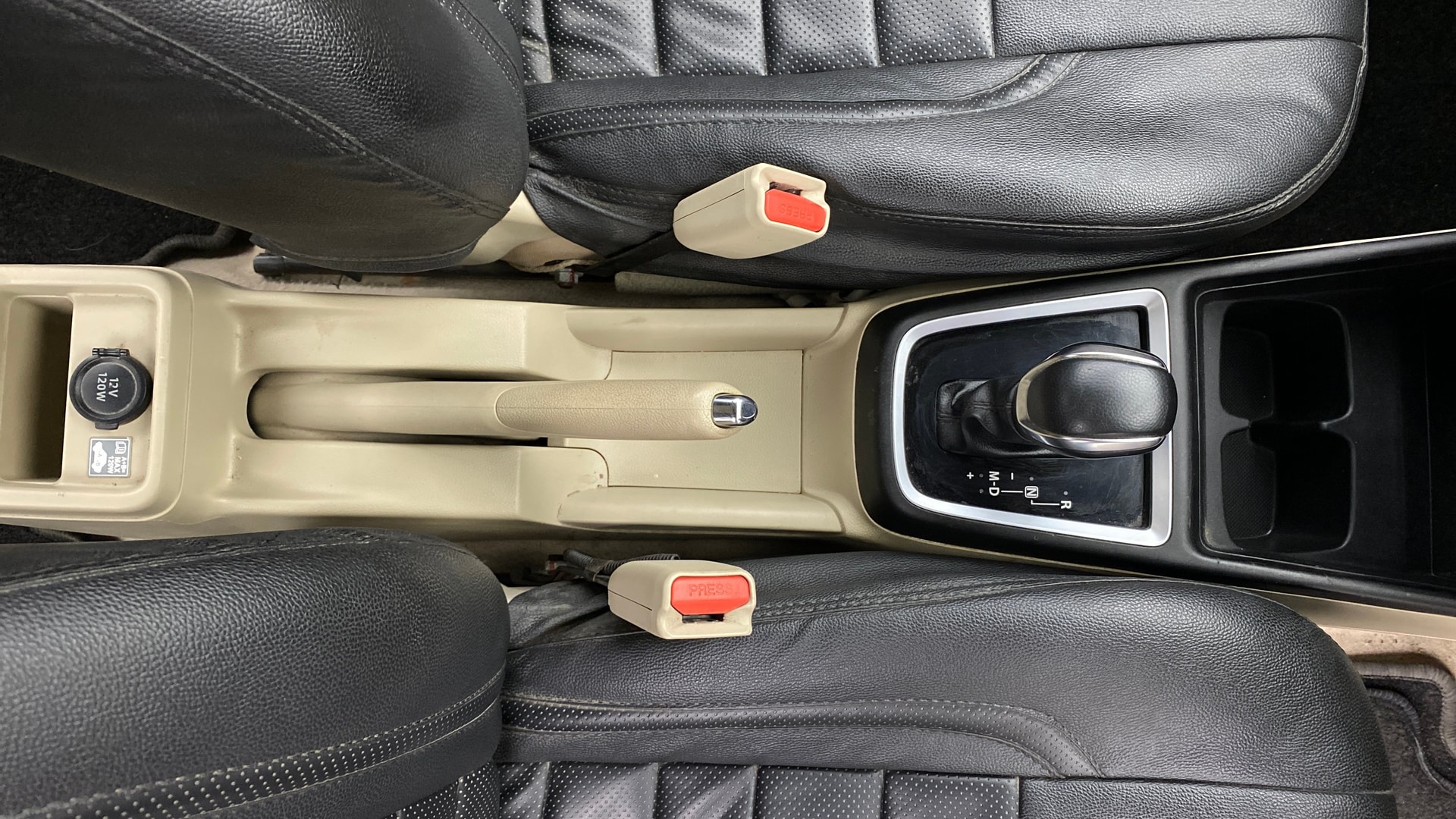 View 2018 Maruti Suzuki 1000 Base Variant Image 38 Used 2018 Maruti Suzuki 1000 Base Variant Image 38