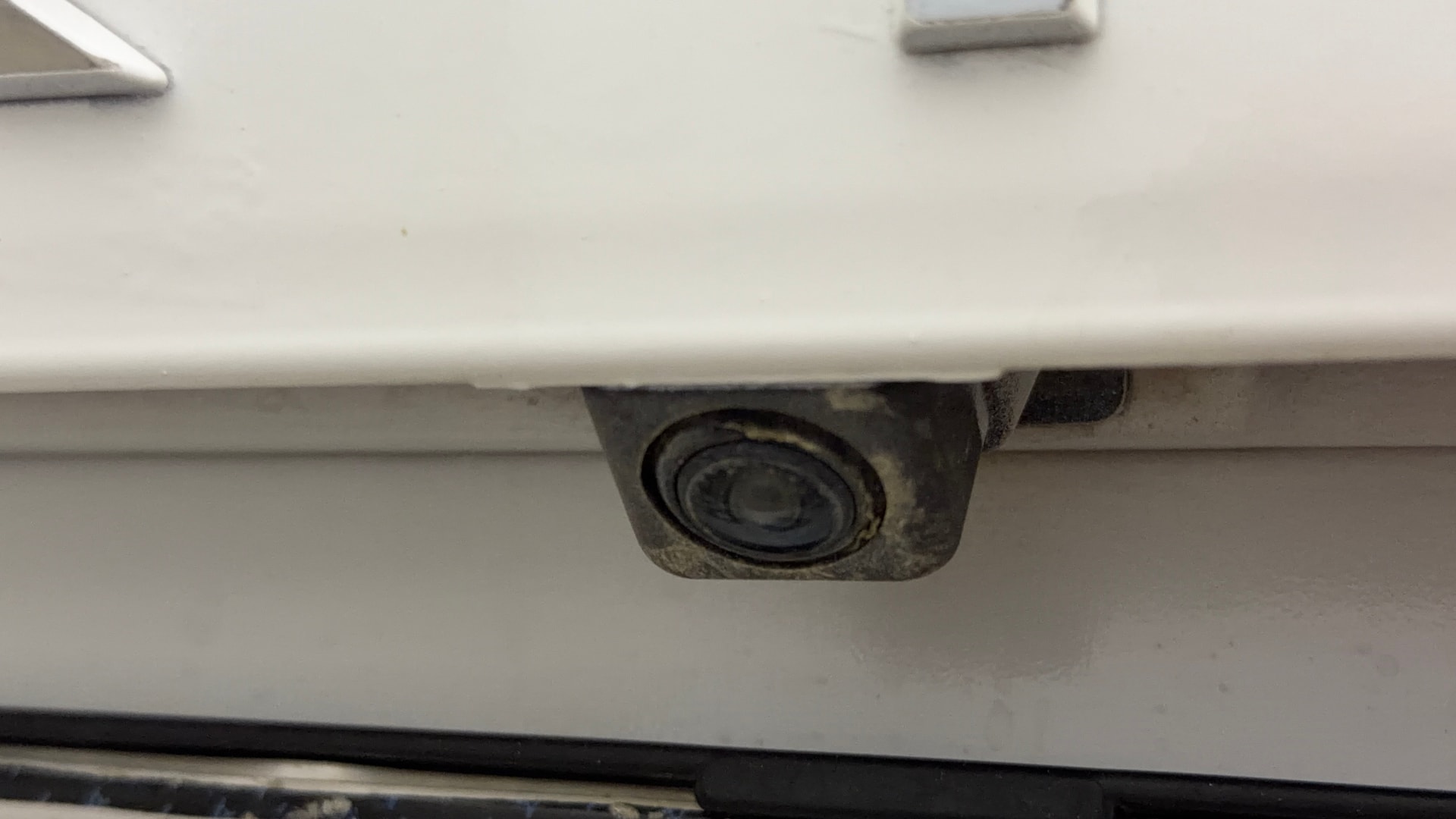 View 2022 Renault Triber RXZ Image 16 Used 2022 Renault Triber RXZ Image 16