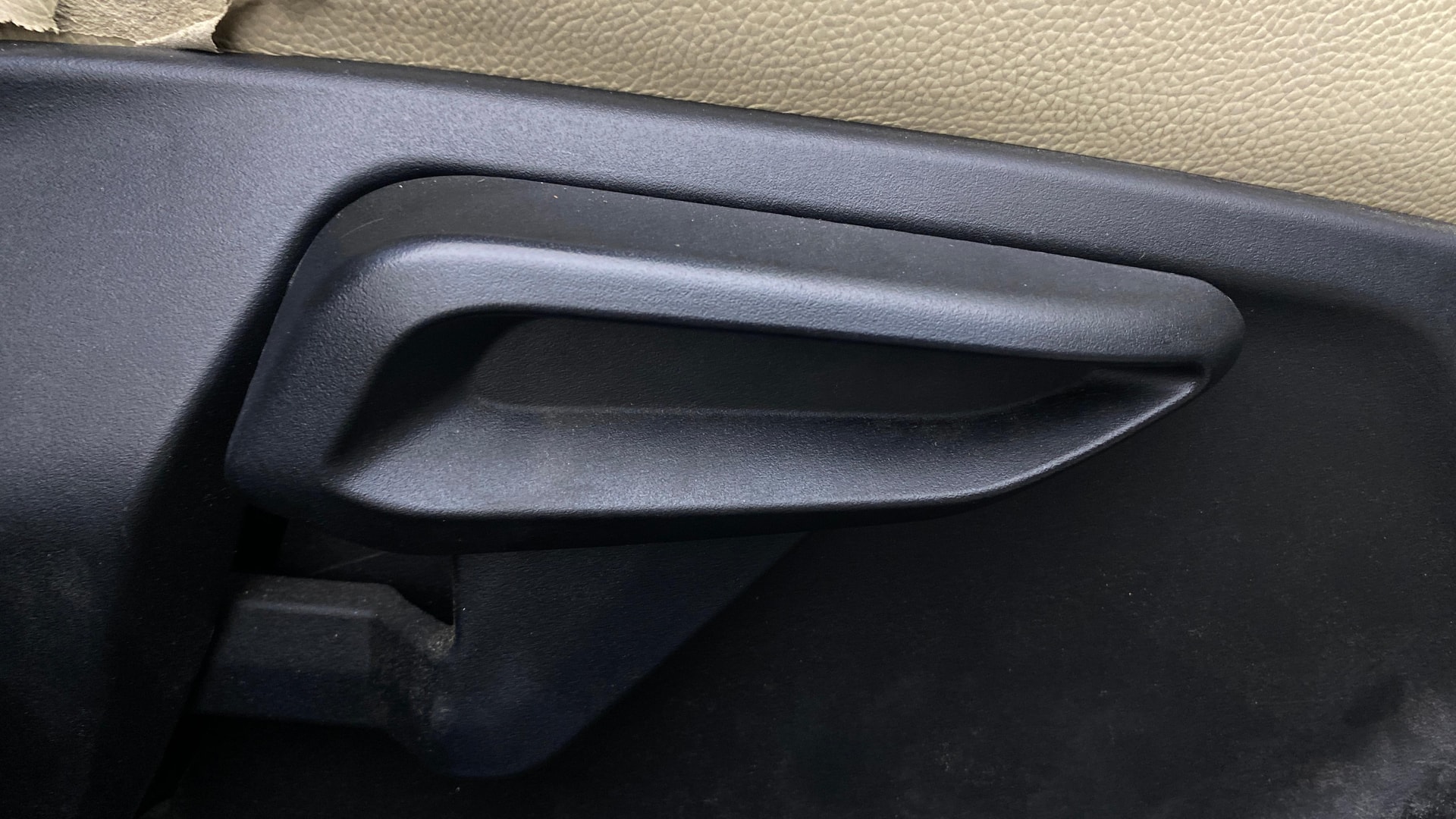 View 2021 Tata Nexon Revotron XE Image 19 Used 2021 Tata Nexon Revotron XE Image 19