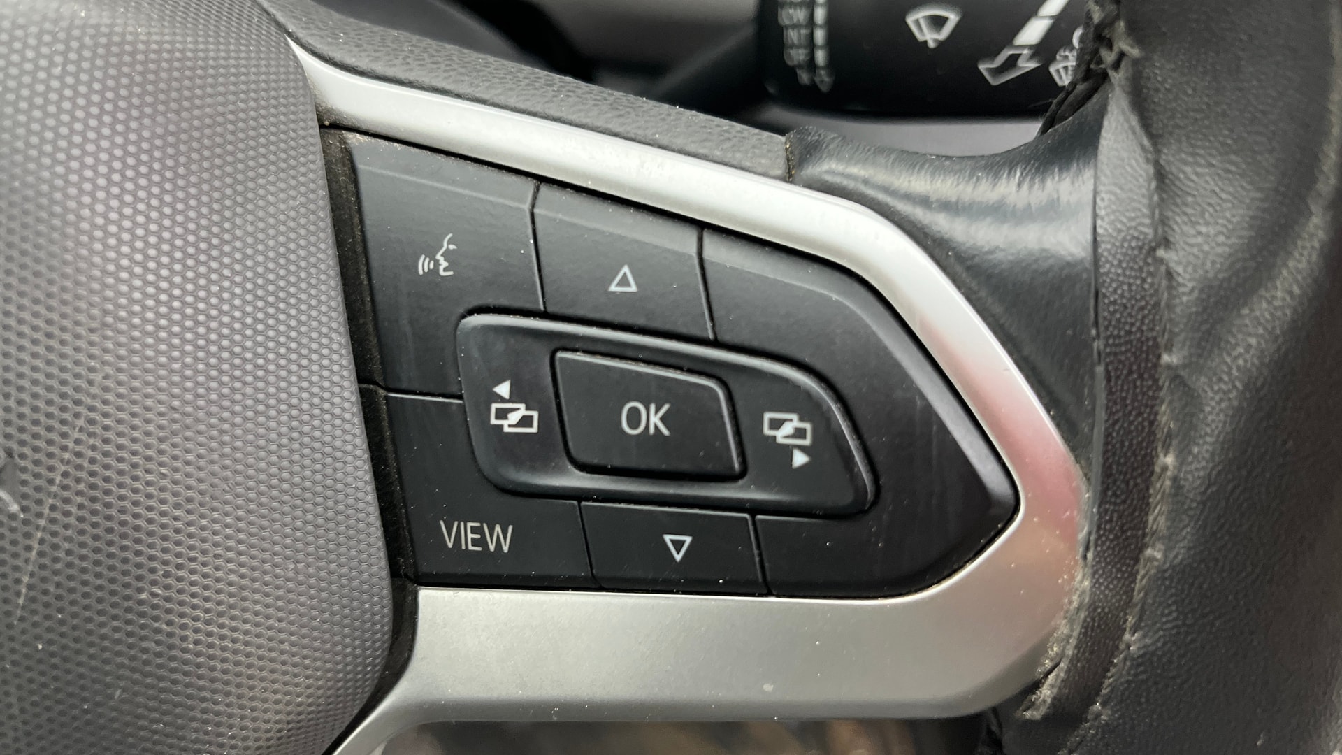 Used 2022 Volkswagen Taigun Used 2022 Volkswagen Taigun