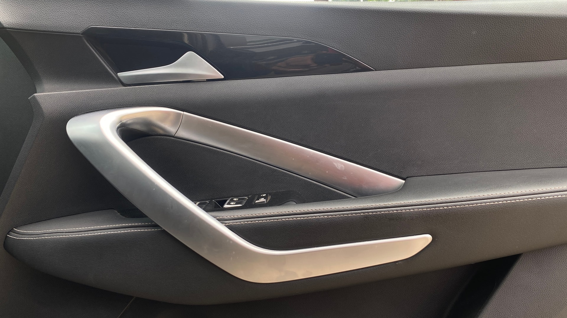 View 2021 MG Hector Sharp Hybrid BS IV Image 35 Used 2021 MG Hector Sharp Hybrid BS IV Image 35