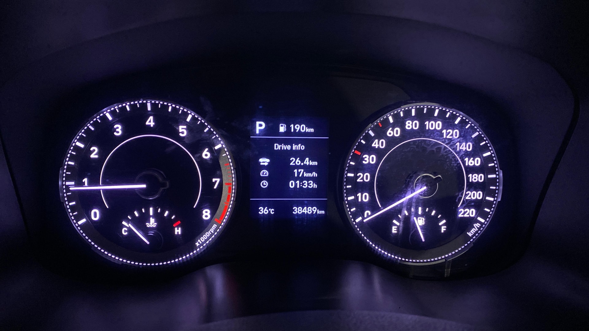 View 2021 Hyundai Venue SX Plus 1.0 Petrol AT Dual Tone Image 36 Used 2021 Hyundai Venue SX Plus 1.0 Petrol AT Dual Tone Image 36