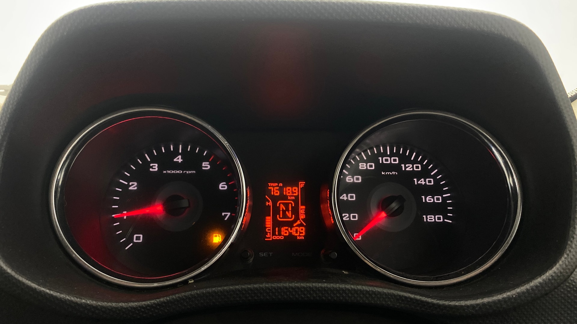 Used 2018 Mahindra TUV300 Used 2018 Mahindra TUV300