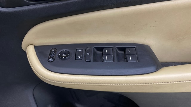 View Honda City ZX Image 35 Used Honda City ZX Image 35