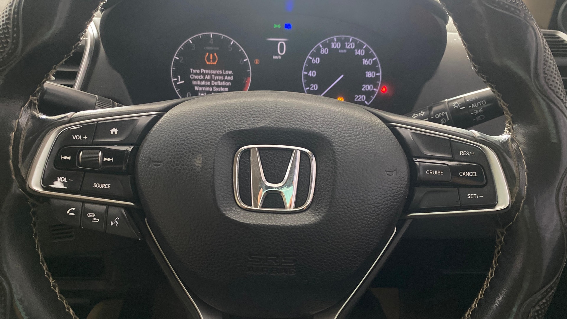 View 2021 Honda City ZX MT Diesel Anniversary Edition Image 3 Used 2021 Honda City ZX MT Diesel Anniversary Edition Image 3