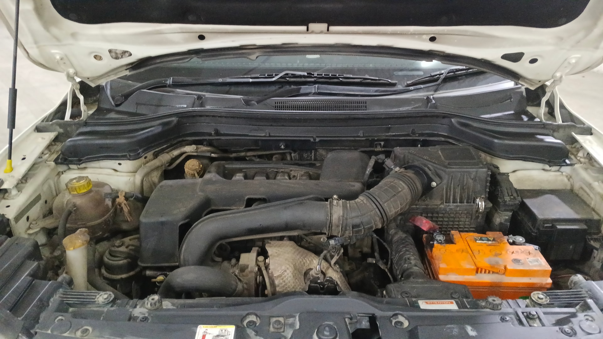 View 2020 Mahindra XUV300 W4 Petrol BS IV Image 45 Used 2020 Mahindra XUV300 W4 Petrol BS IV Image 45