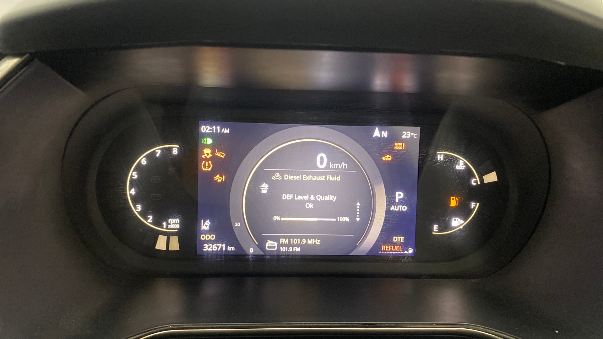 View 2024 Tata Safari XZA Plus Option Dark Image 21 Used 2024 Tata Safari XZA Plus Option Dark Image 21