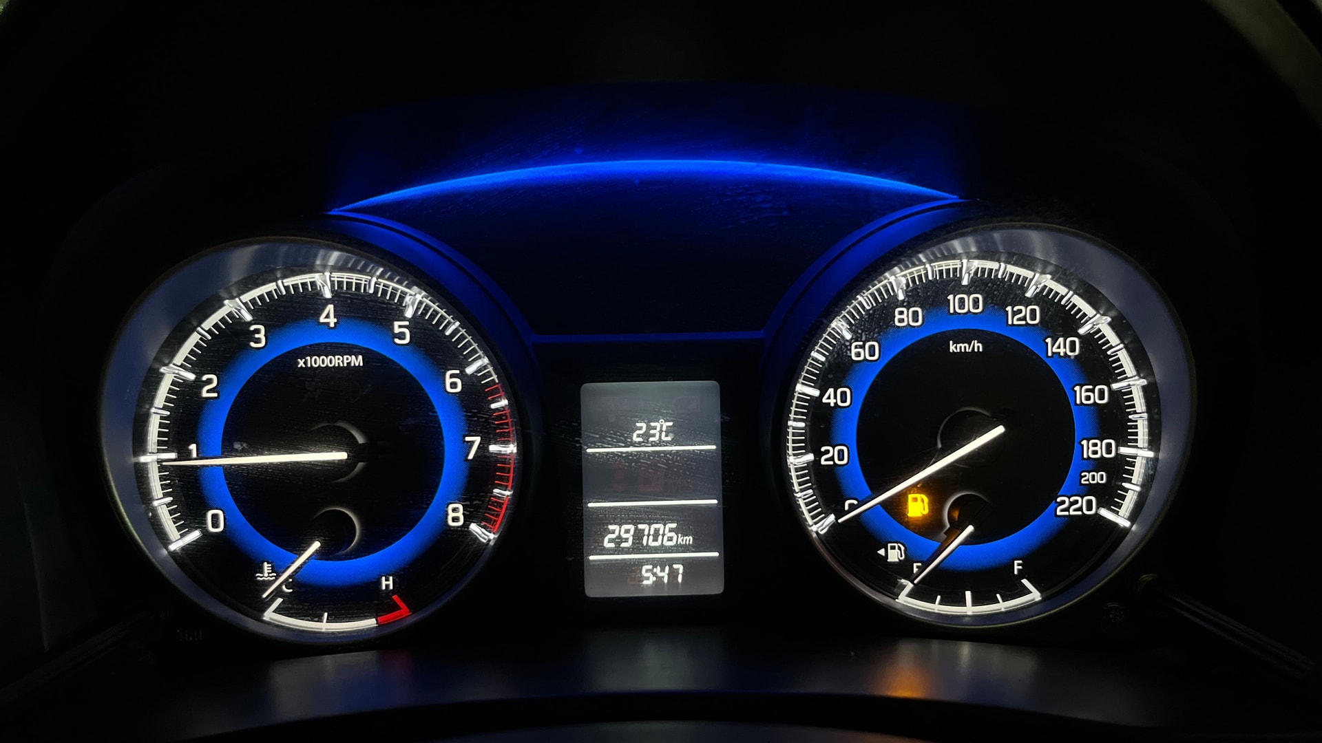 View 2016 Maruti Suzuki 1000 Base Variant Image 33 Used 2016 Maruti Suzuki 1000 Base Variant Image 33