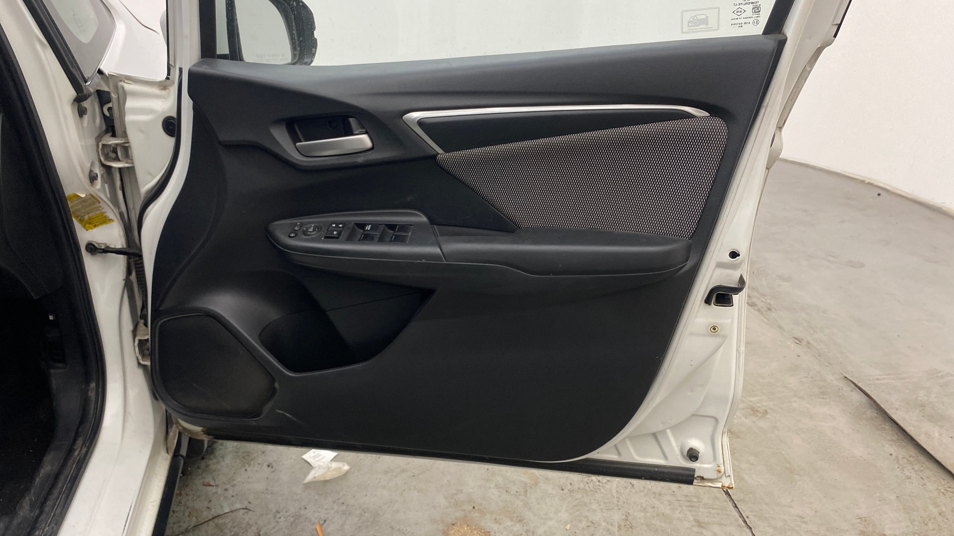 View 2017 Honda WR-V S MT Diesel Edge Edition Image 34 Used 2017 Honda WR-V S MT Diesel Edge Edition Image 34