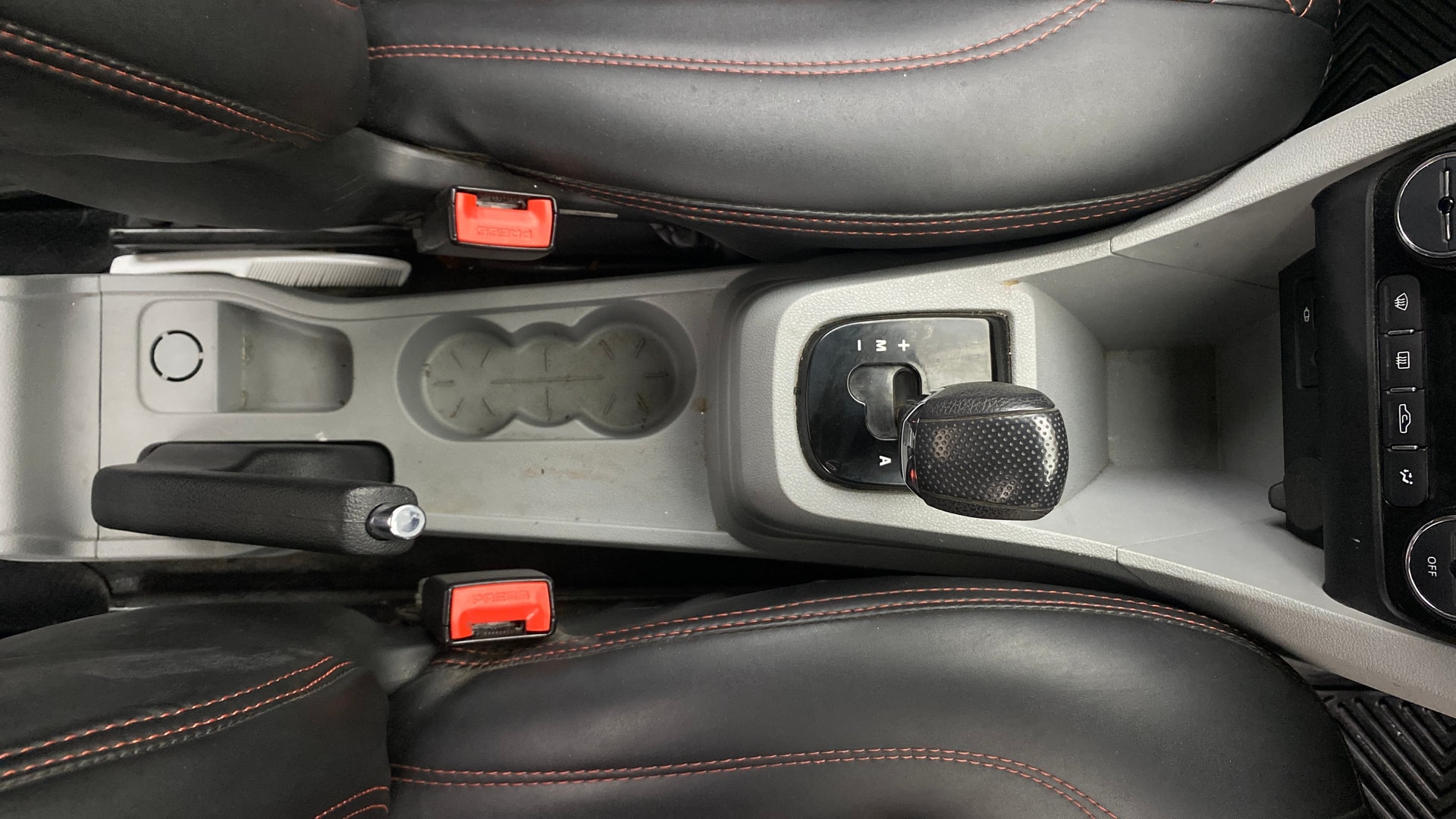 View 2021 Tata Tiago Revotorq XB Image 38 Used 2021 Tata Tiago Revotorq XB Image 38