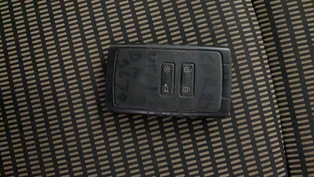 View Renault Triber Image 19 Used Renault Triber Image 19