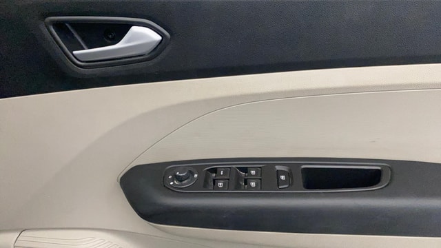 View Renault Triber Image 38 Used Renault Triber Image 38