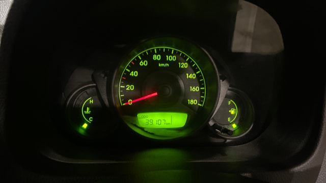 View Hyundai EON Image 34 Used Hyundai EON Image 34