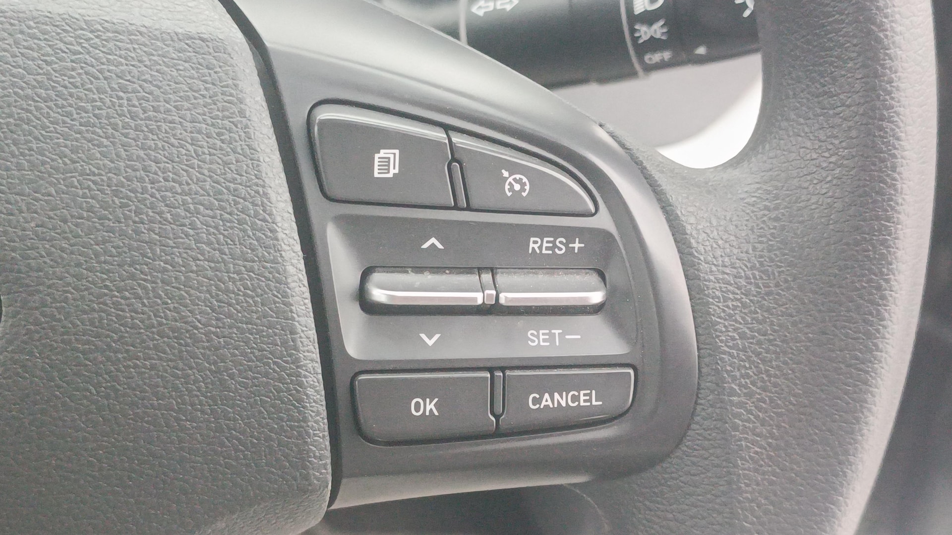 View 2023 Hyundai Grand i10 Nios Sportz Petrol Image 3 Used 2023 Hyundai Grand i10 Nios Sportz Petrol Image 3