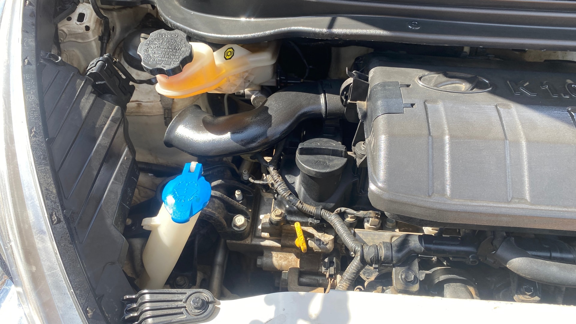 View 2017 Hyundai EON Magna Plus Image 3 Used 2017 Hyundai EON Magna Plus Image 3