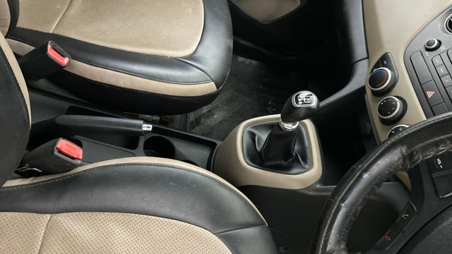 View Hyundai Grand i10 Image 37 Used Hyundai Grand i10 Image 37