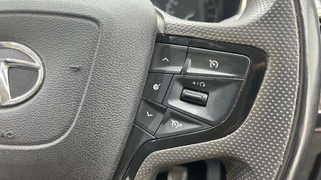 View Tata Safari Image 3 Used Tata Safari Image 3