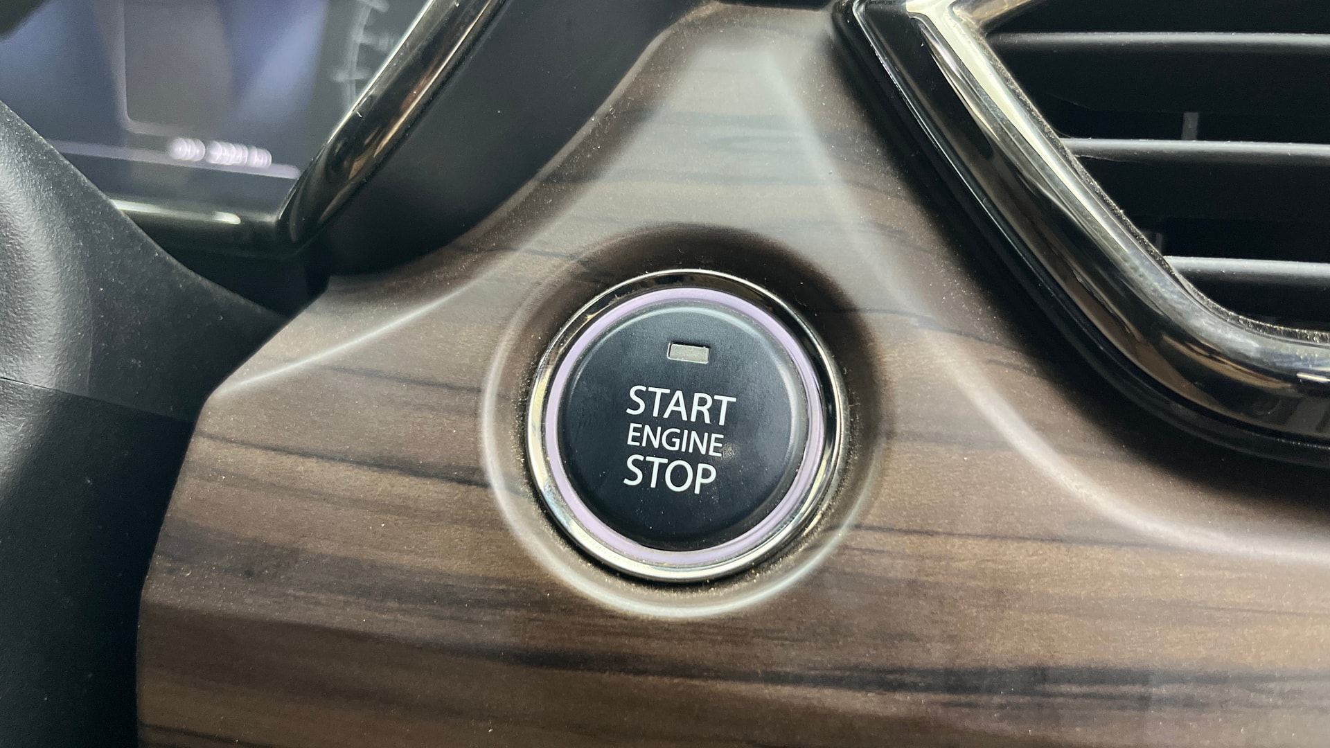 Used 2022 Tata Safari Used 2022 Tata Safari