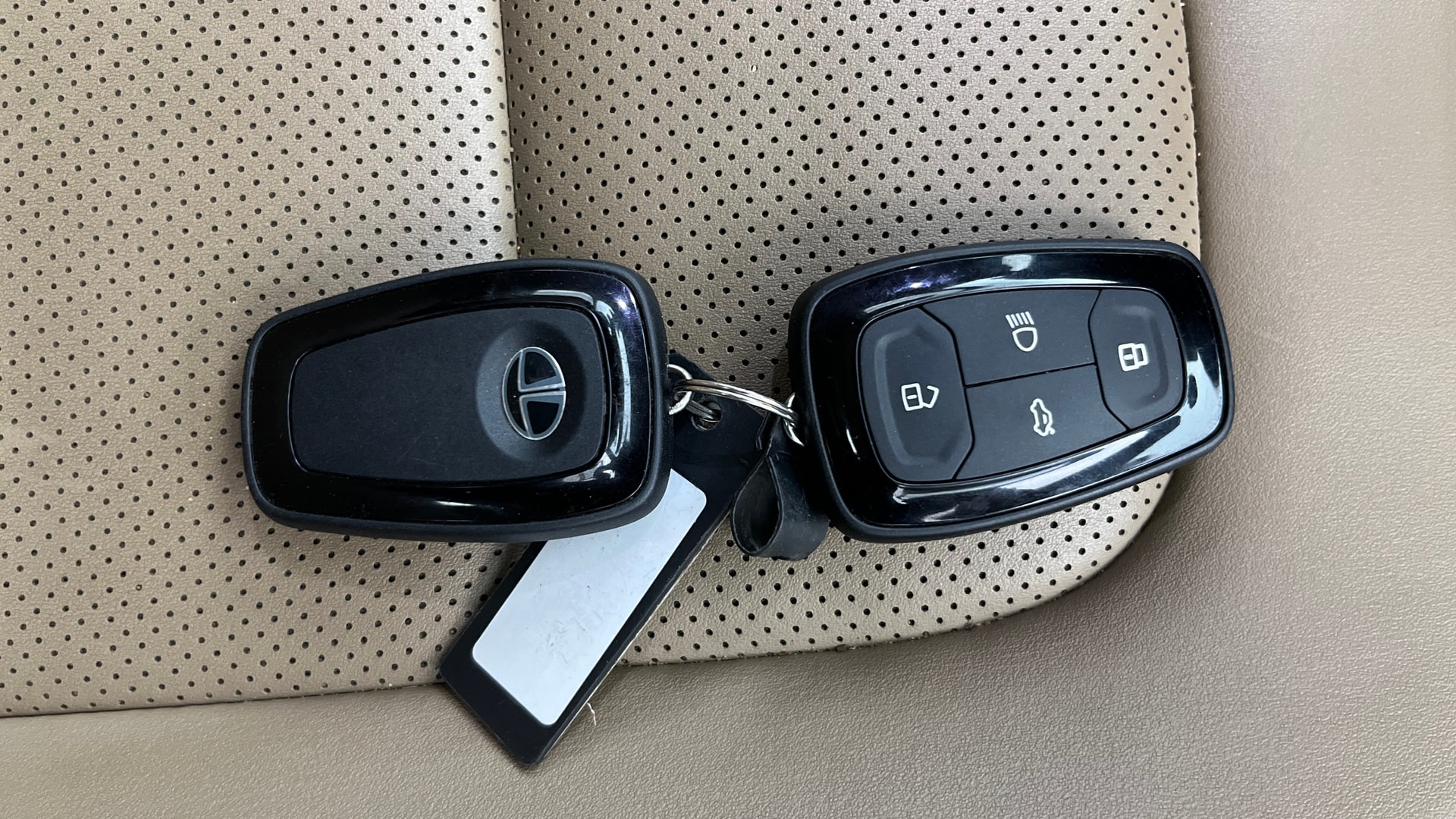 Used 2022 Tata Safari Used 2022 Tata Safari