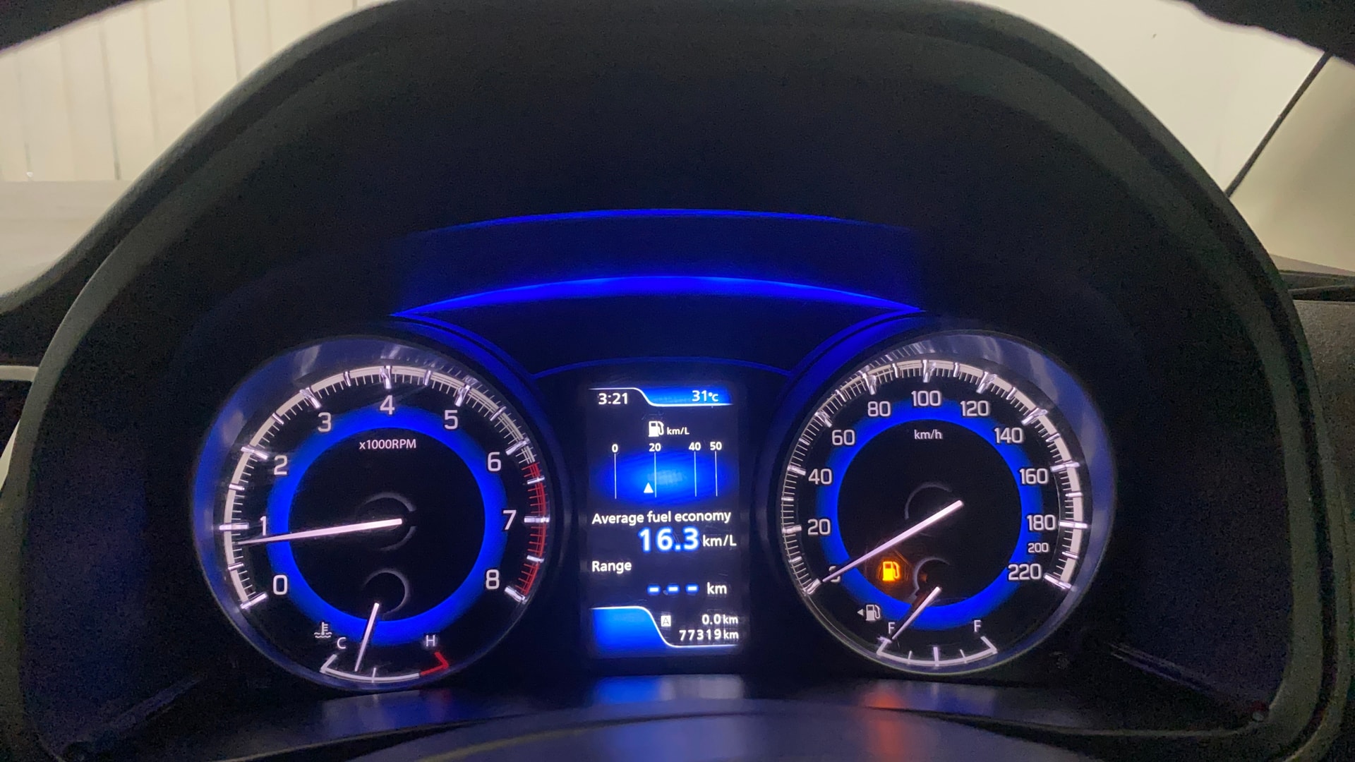 View 2018 Maruti Suzuki 1000 Base Variant Image 34 Used 2018 Maruti Suzuki 1000 Base Variant Image 34