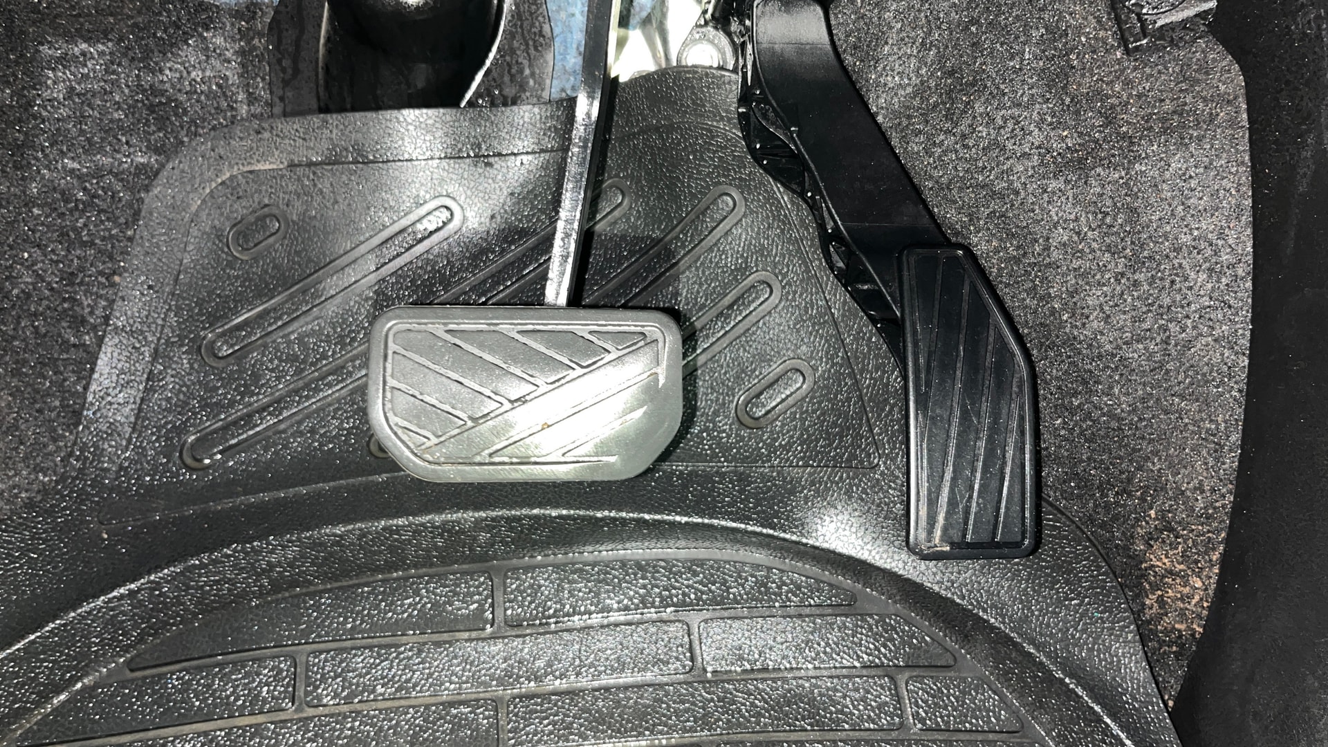 View 2022 Maruti Suzuki 1000 Base Variant Image 26 Used 2022 Maruti Suzuki 1000 Base Variant Image 26