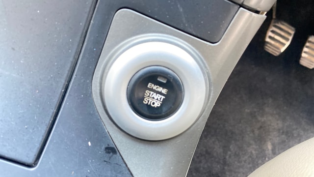 View Mahindra XUV500 Image 36 Used Mahindra XUV500 Image 36
