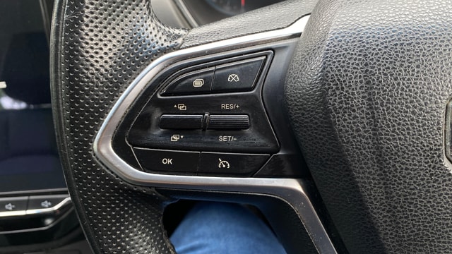 View MG Hector Image 3 Used MG Hector Image 3