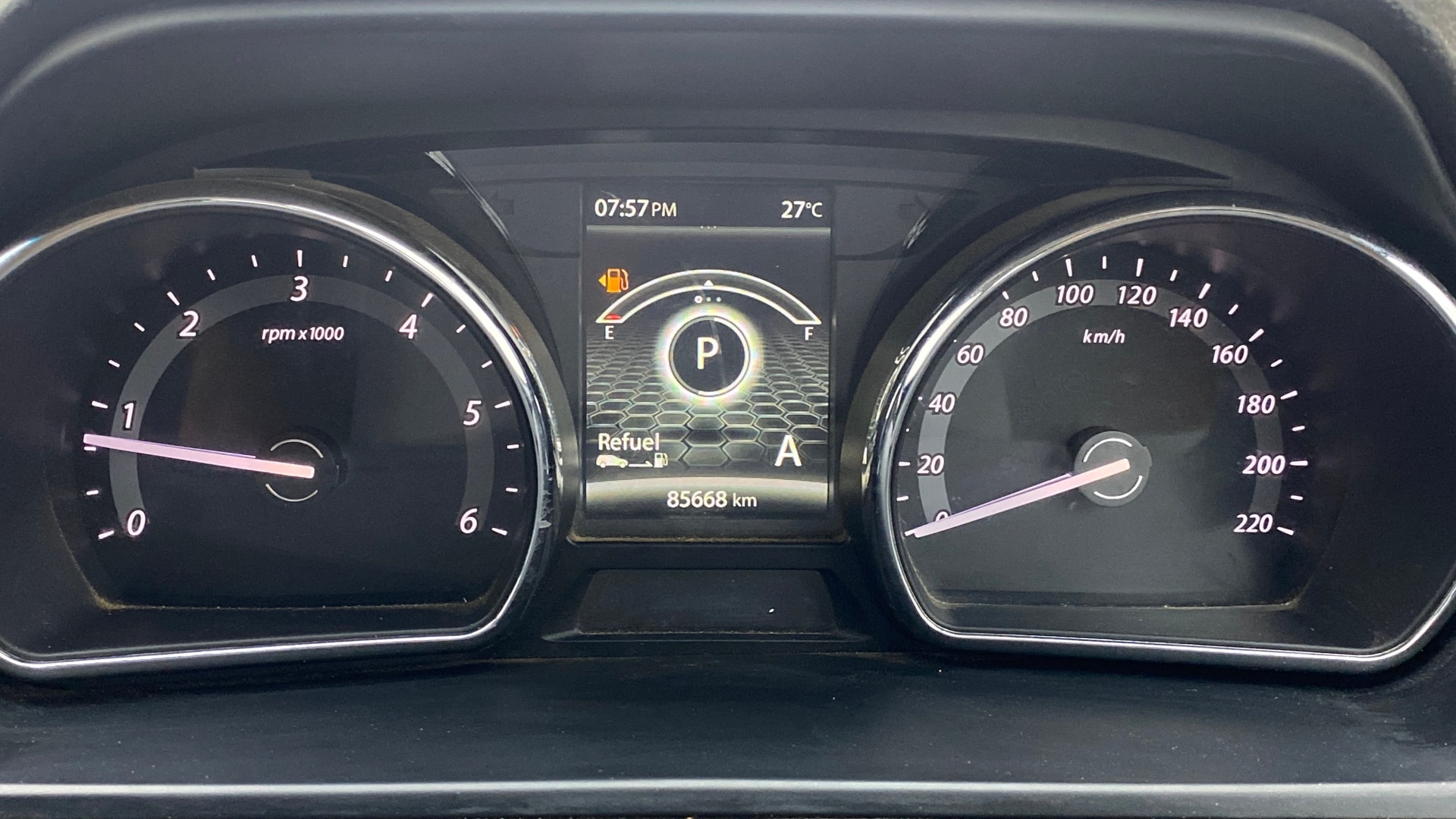 View 2019 Tata Hexa XTA 4X2 Image 36 Used 2019 Tata Hexa XTA 4X2 Image 36
