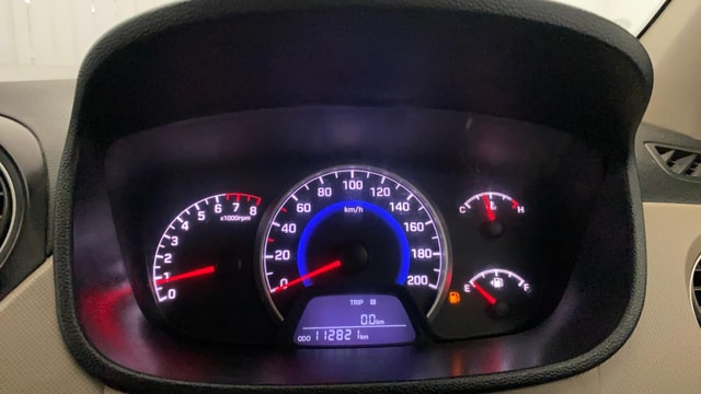 View Hyundai Grand i10 Image 33 Used Hyundai Grand i10 Image 33