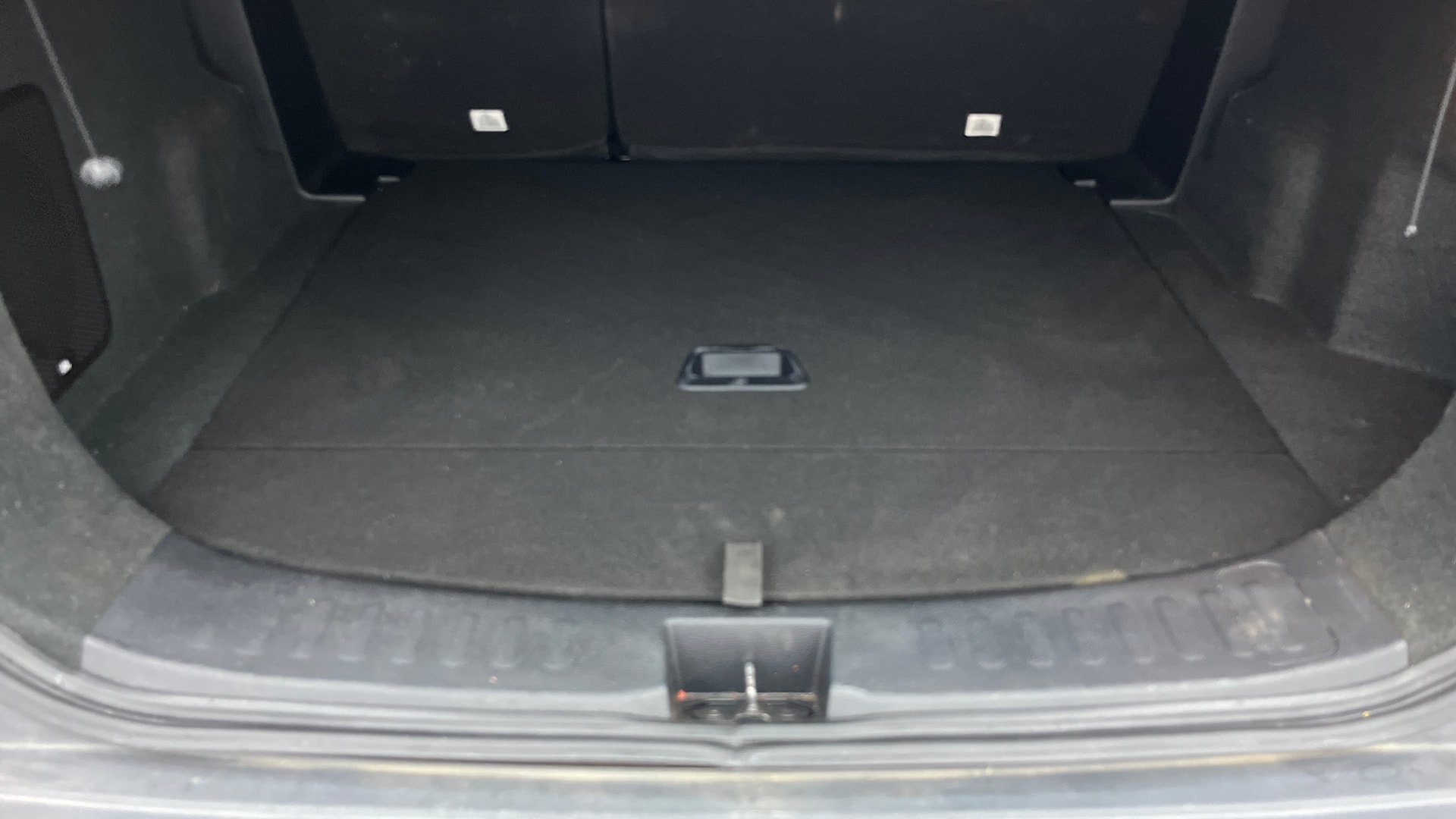 View 2021 Tata Harrier XE Image 7 Used 2021 Tata Harrier XE Image 7
