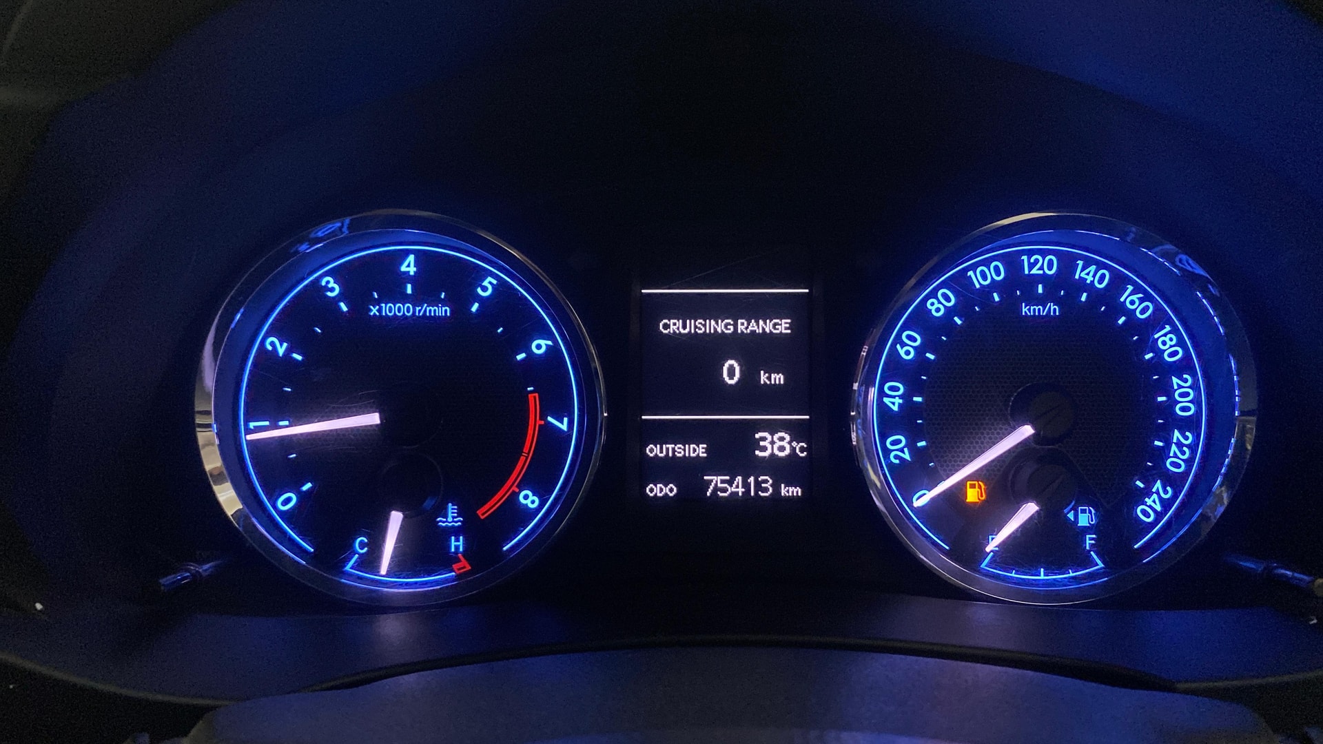 View 2015 Toyota Corolla Altis 1.8 G Image 35 Used 2015 Toyota Corolla Altis 1.8 G Image 35