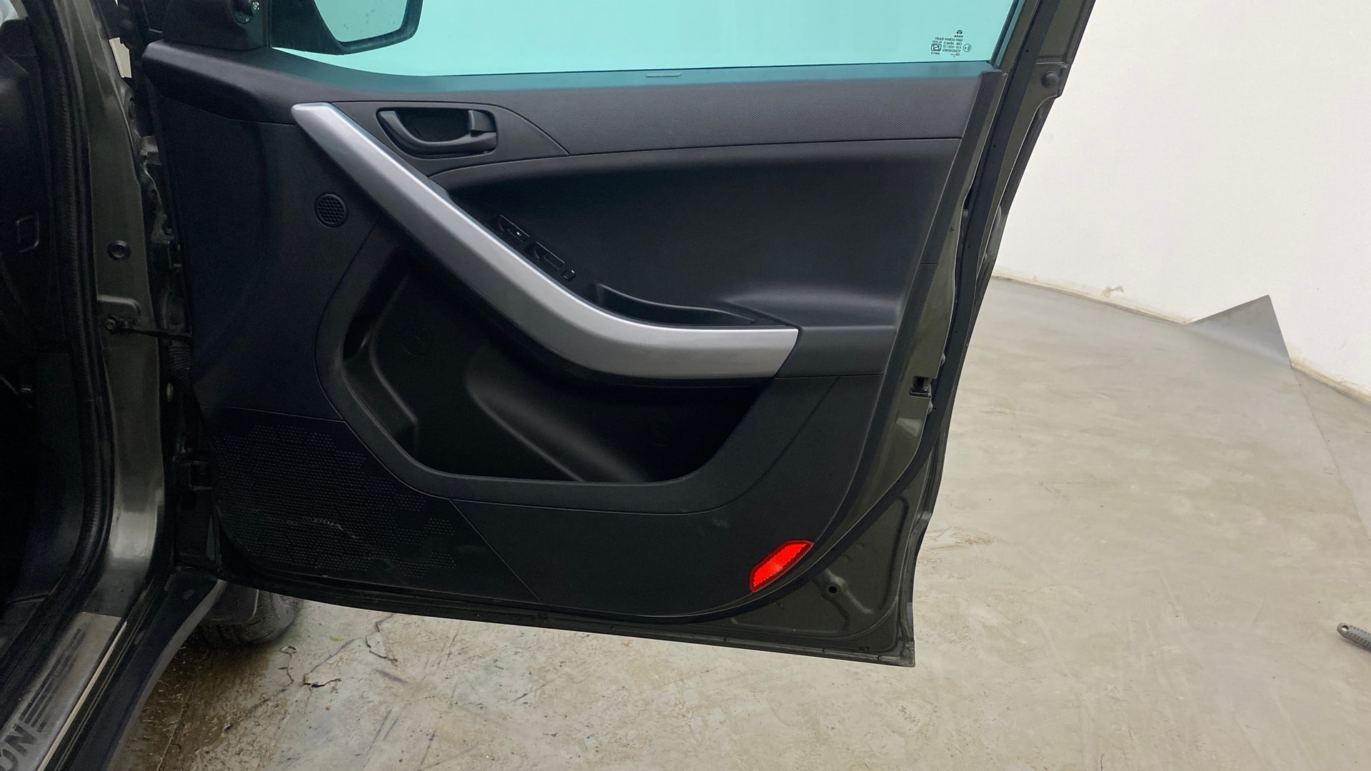View 2022 Tata Nexon Revotron XE Image 34 Used 2022 Tata Nexon Revotron XE Image 34