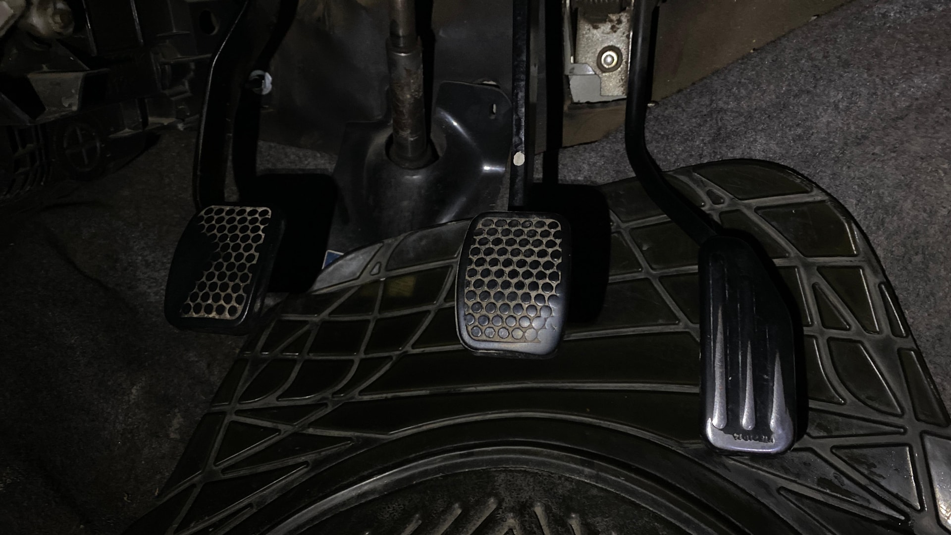 View 2014 Maruti Suzuki Alto K10 LX Image 9 Used 2014 Maruti Suzuki Alto K10 LX Image 9