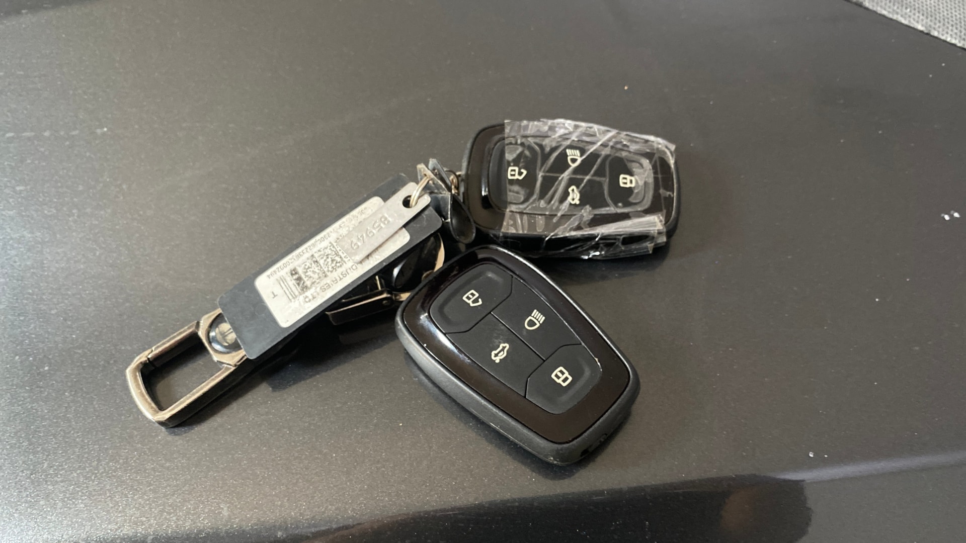 View 2020 Tata Tigor XE Diesel Image 27 Used 2020 Tata Tigor XE Diesel Image 27