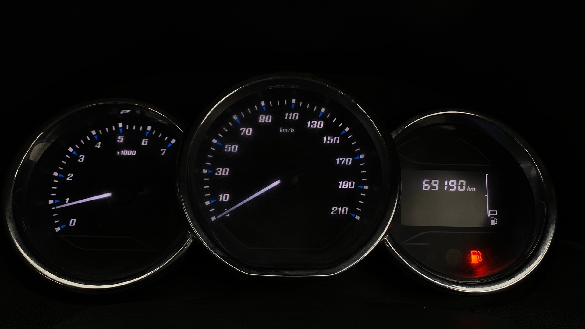 View 2021 Renault Duster 1.3L Turbo Petrol RXZ Image 34 Used 2021 Renault Duster 1.3L Turbo Petrol RXZ Image 34
