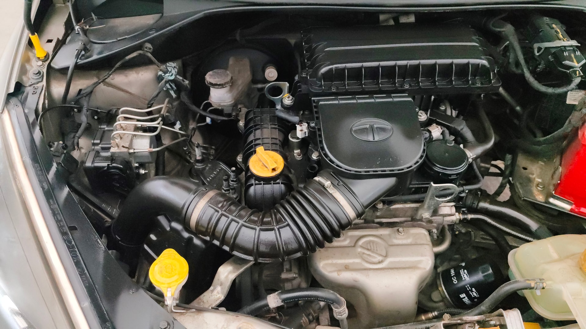 View 2018 Tata Tigor XE Diesel Image 3 Used 2018 Tata Tigor XE Diesel Image 3