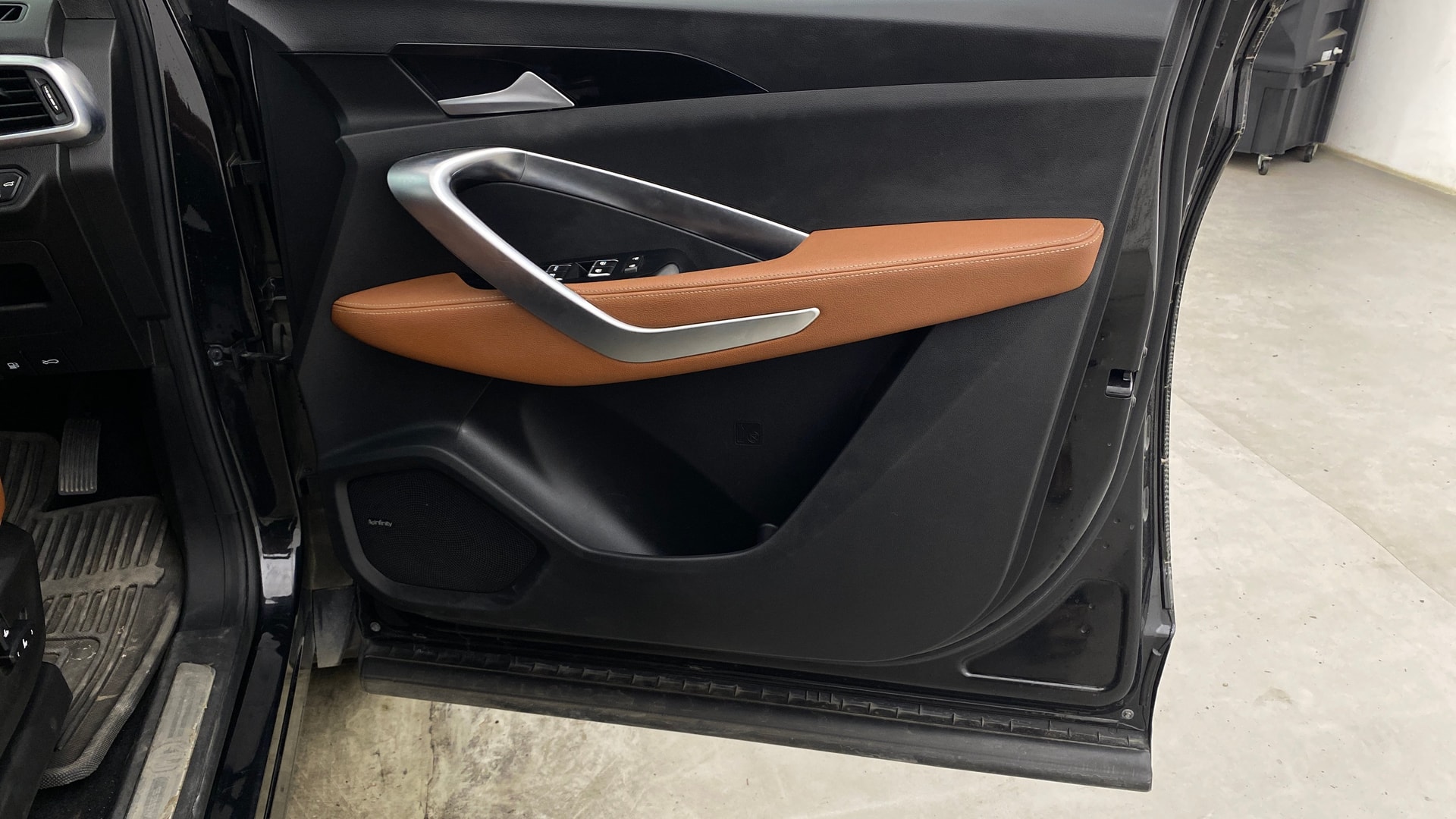 View 2021 MG Hector Plus Sharp CVT Petrol Image 41 Used 2021 MG Hector Plus Sharp CVT Petrol Image 41