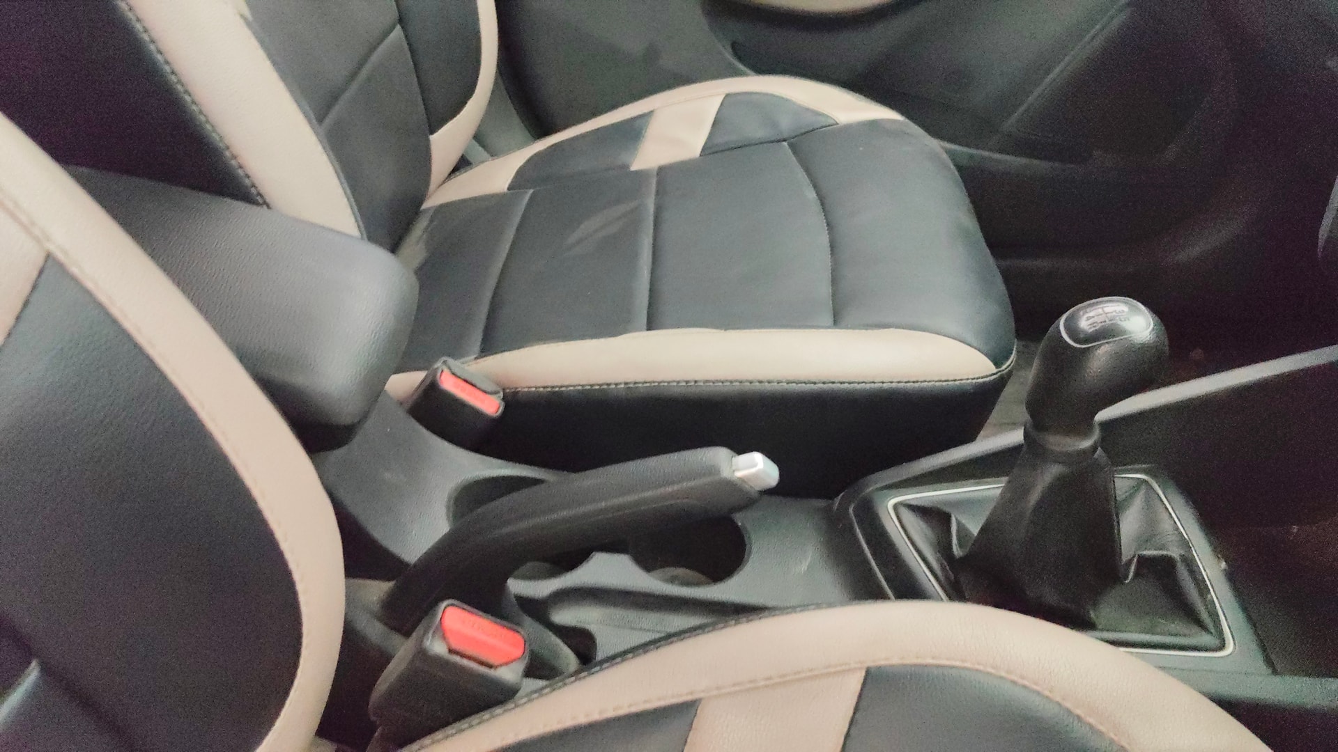 View 2015 Hyundai Elite i20 Magna 1.2 Image 37 Used 2015 Hyundai Elite i20 Magna 1.2 Image 37