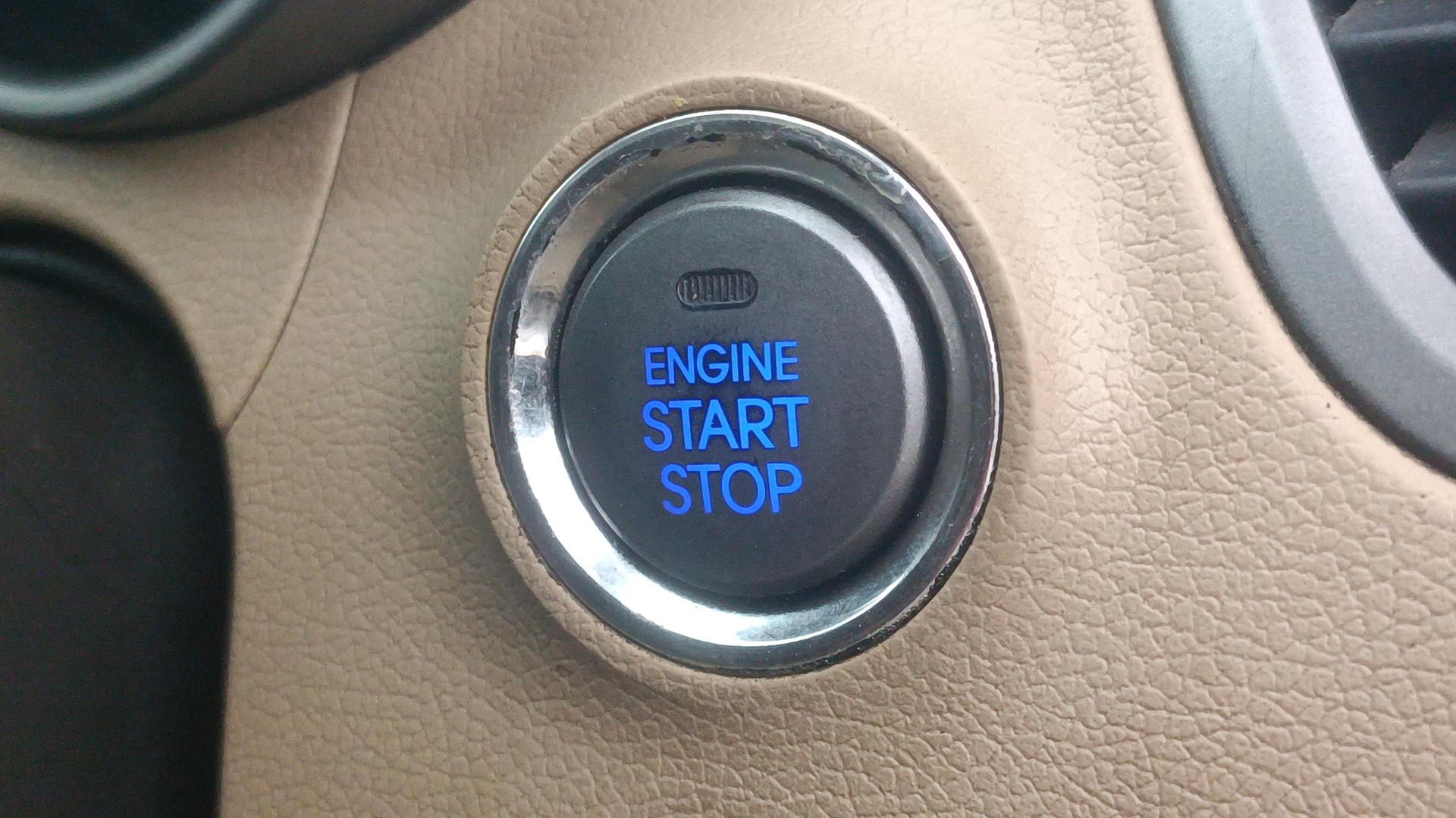View 2013 Hyundai Elantra 1.6 CRDi S Image 39 Used 2013 Hyundai Elantra 1.6 CRDi S Image 39