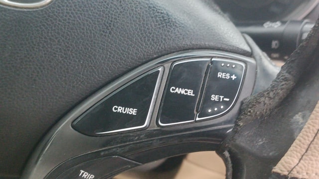 View Hyundai Elantra Image 3 Used Hyundai Elantra Image 3