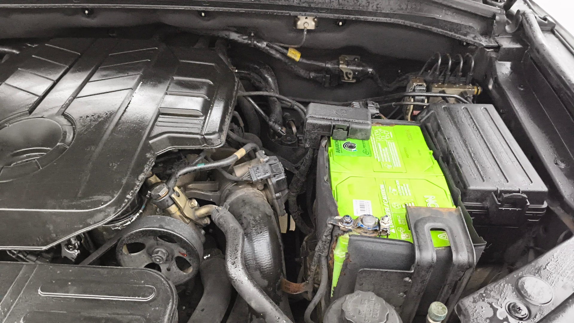 View 2019 Mahindra Alturas G4 4WD AT Image 31 Used 2019 Mahindra Alturas G4 4WD AT Image 31