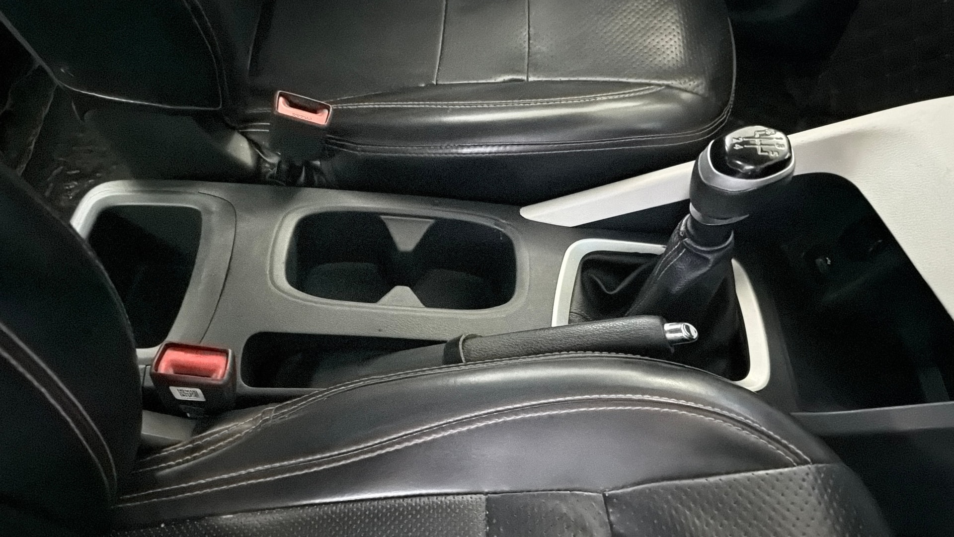 View 2022 Nissan Magnite XV Image 41 Used 2022 Nissan Magnite XV Image 41