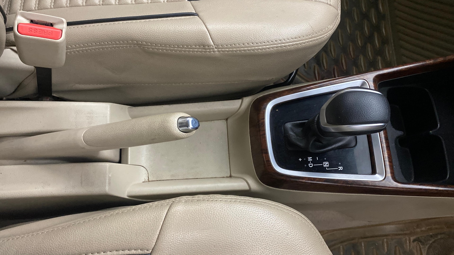 View 2019 Maruti Suzuki 1000 Base Variant Image 40 Used 2019 Maruti Suzuki 1000 Base Variant Image 40