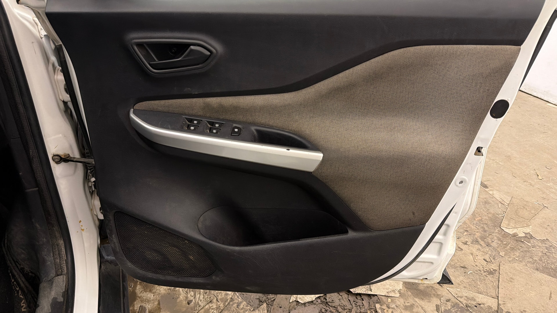 View 2022 Nissan Magnite XE Image 32 Used 2022 Nissan Magnite XE Image 32